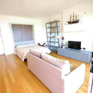  Apartment Loft Bayview Italien